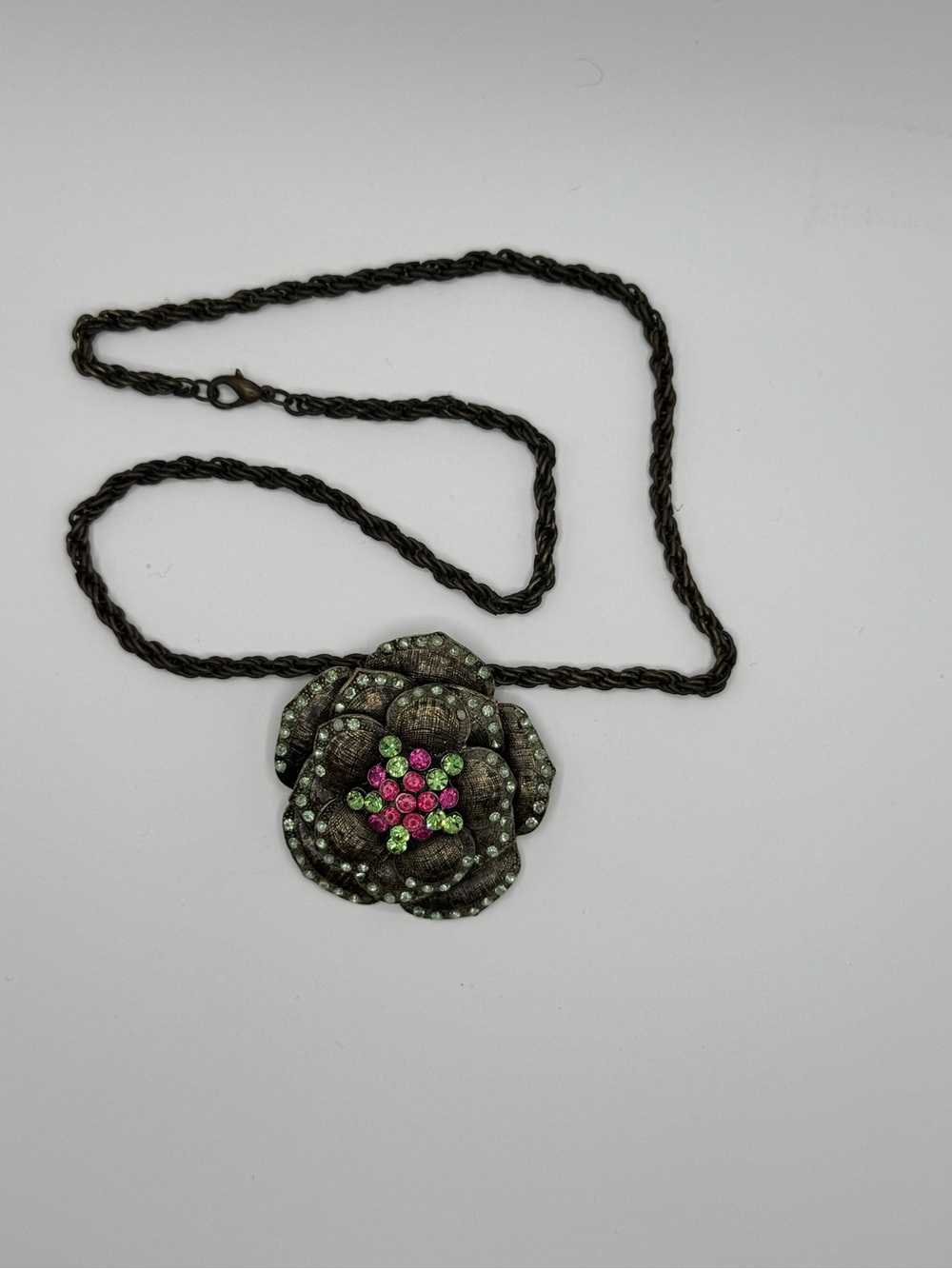 Vintage Floral Crystal Pendant Necklace in Green and Pink 20” Y2K
